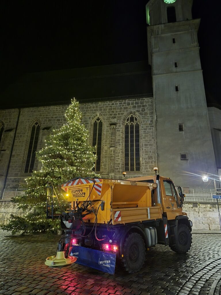Winterdienst Baumgartner Landschaftsbau Trostberg