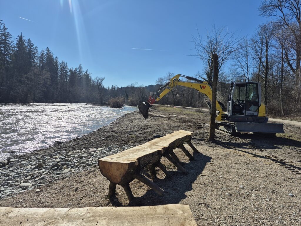 Kanalpflege Gewässerpflege Baumgartner Landschaftsbau Trostberg Chiemgau