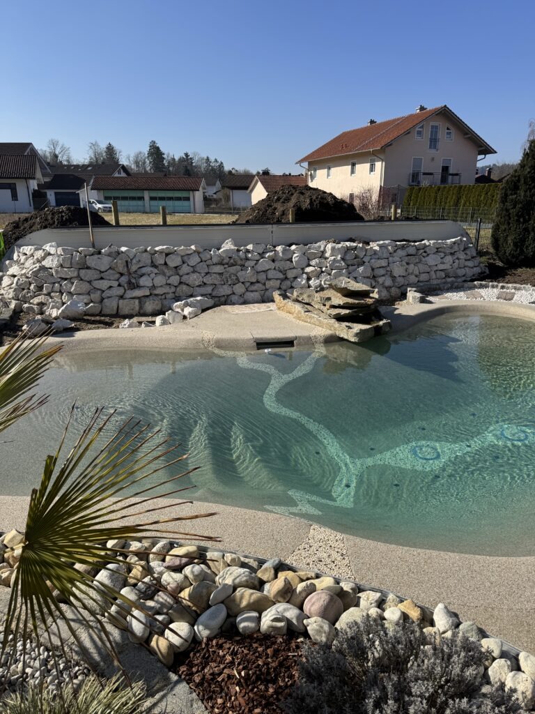 Bio.design Strandpool Trostberg